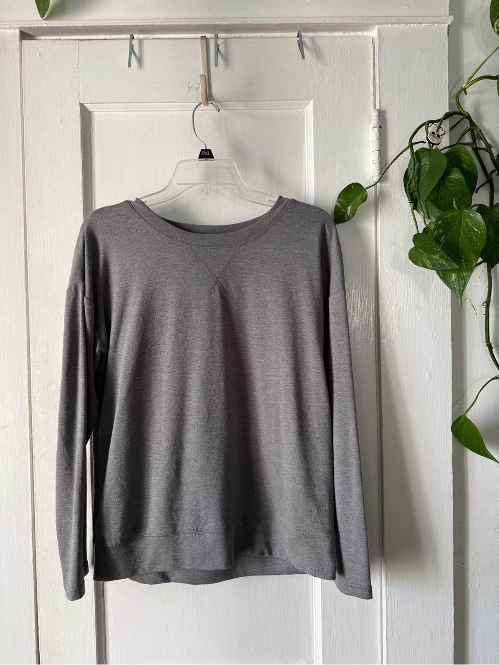 Como Vintage Men's Gray Crewneck Sweater